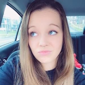 Meet your Posher, Cortney